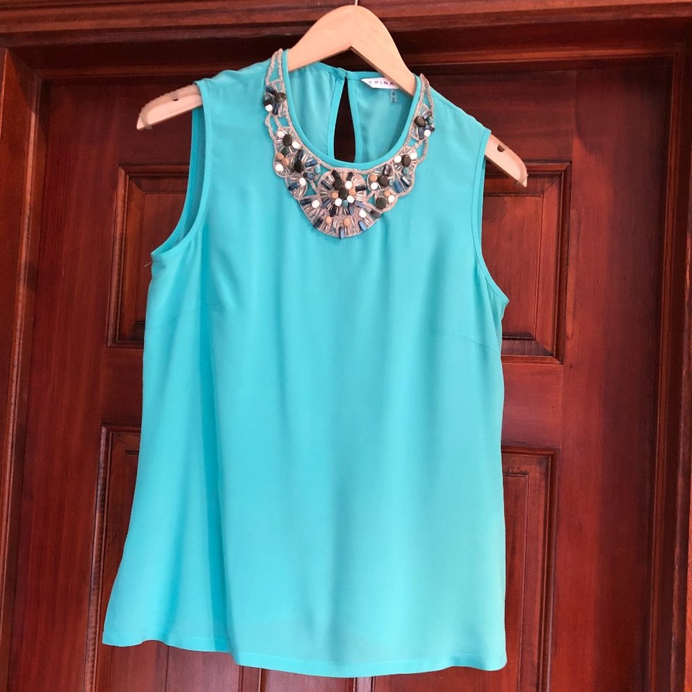 TRINA TURK Turquois Silk Blouse Size Small Sleeveless Stone & Bead Accents Top